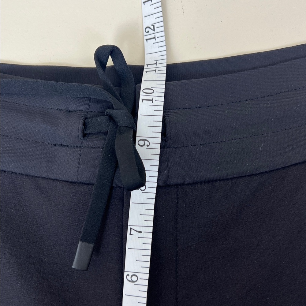 NWT Athleta Women’s Headlands Hybrid Trek High Rise Jogger Black Size 2 - Picture 8 of 11